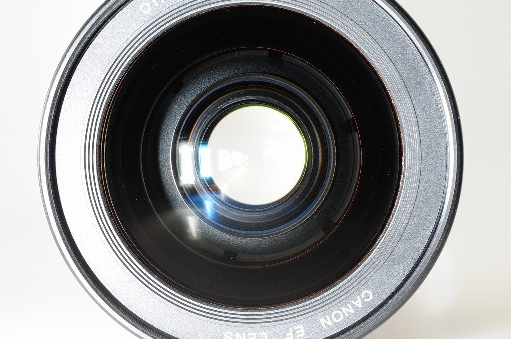 Canon EF 28-70mm f/2.8 L USM Zoom AF Lens EF Mount