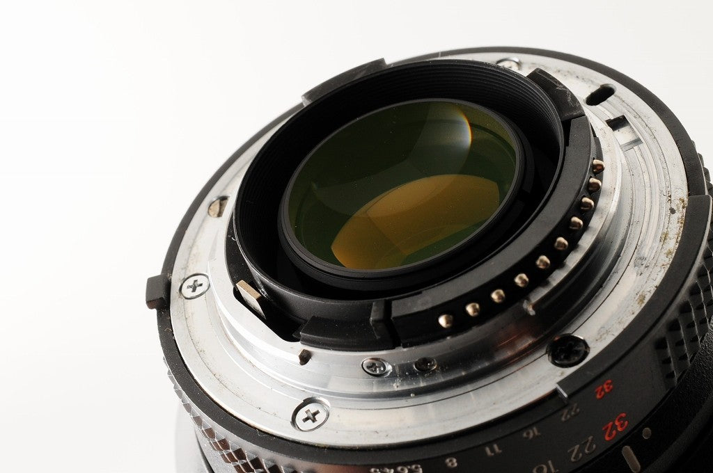Nikon AF VR NIKKOR 80-400mm F4.5-5.6 D ED Zoom Lens