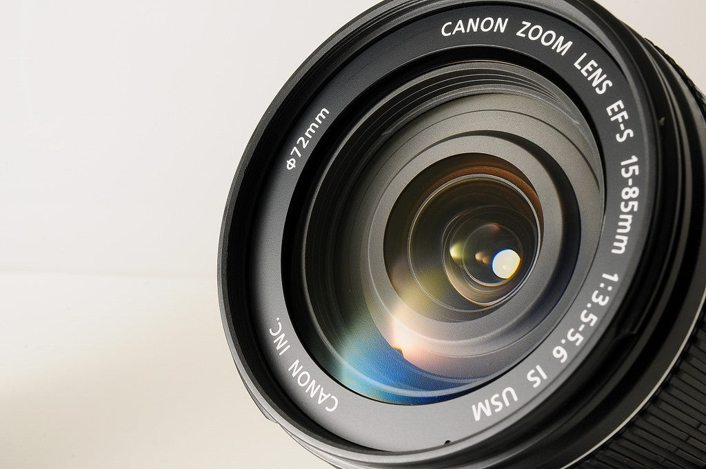 Canon EF-S 15-85mm F/3.5-5.6 IS USM APS-C