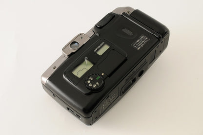 Canon Autoboy Luna Panorama Ai AF 28-70mm Film Camera