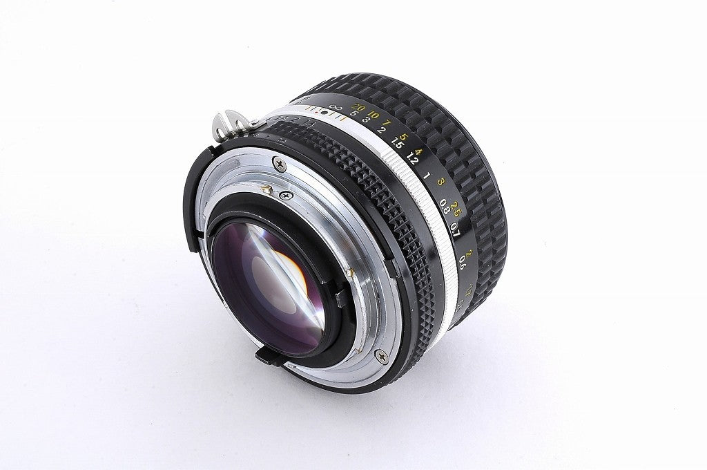 Nikon Ai-s AISNikkor 50mm F/1.4 MF Standard Lens Camera