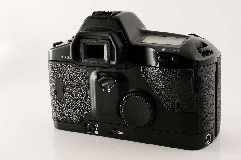 Canon EOS-1N EOS1N 35mm SLR Film Camera Body