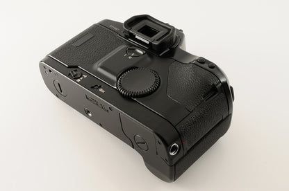 Canon EOS-1N EOS1N 35mm SLR Film Camera Body