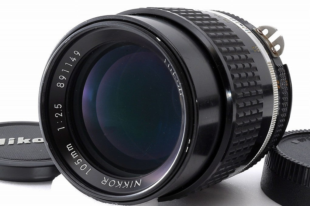 Nikon Ai-s Nikkor 105mm F2.5 MF Telephoto Prime Lens AIS
