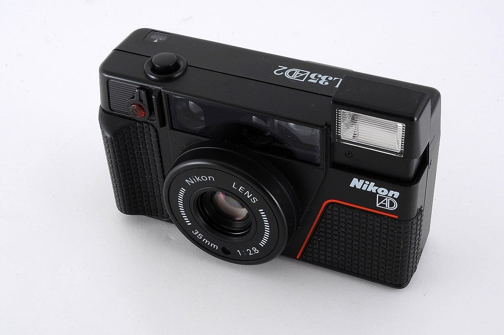 Read Nikon L35 AD2 Pikaichi 35mm Film Camera Point & Shoot
