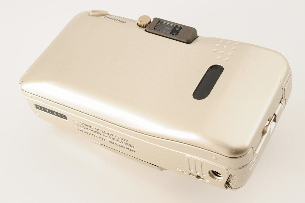 Olympus μ mju Zoom 105 DELUXE Point & Shoot 35mm Film Camera