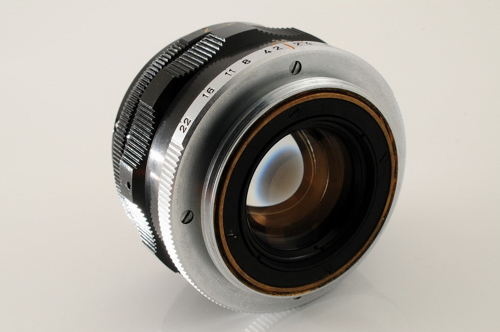 Canon 35mm f/2 Wide Angle Lens LTM L39 Leica L Screw Mount