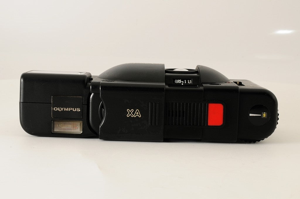 Olympus XA A11 Flash 35mm Point & Shoot Film Camera JP