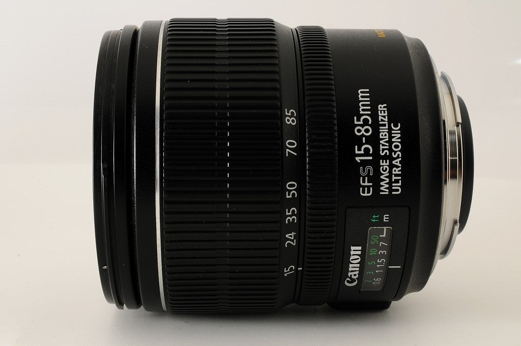 Canon EF-S 15-85mm F/3.5-5.6 IS USM APS-C