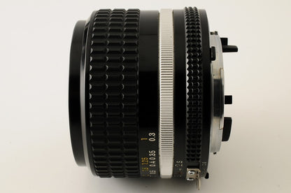 Nikon Ai-s Nikkor 24mm f/2.8 Ais Wide Angle Prime Lens