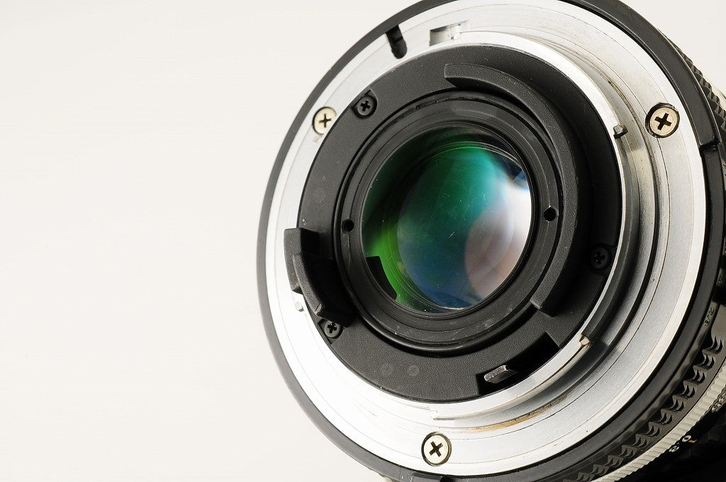 Nikon Ai-s Nikkor 24mm f/2.8 Ais Wide Angle Prime Lens