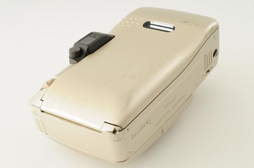 Olympus μ mju Zoom 140 DELUXE 35mm Film camera