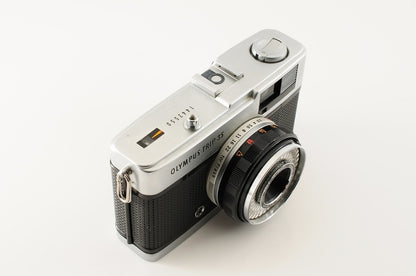 Olympus TRIP 35 Rangefinder 35mm Film Camera — Near Mint · No. 2550