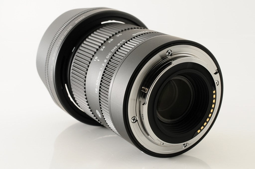 SIGMA 18-50mm f/2.8 DC DN Contemporary Lens Sony E