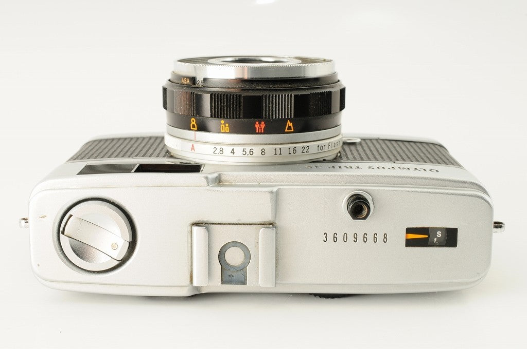 Olympus TRIP 35 Rangefinder 35mm Film Camera