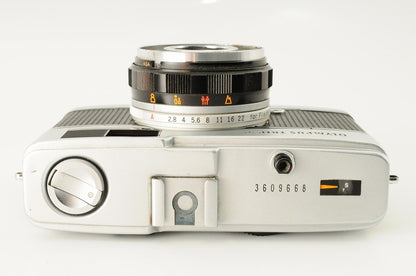 Olympus TRIP 35 Rangefinder 35mm Film Camera