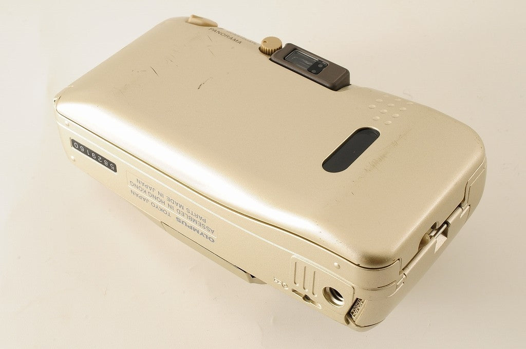 Olympus μ mju Zoom 105 DELUXE 35mm Film Camera Point & Shoot
