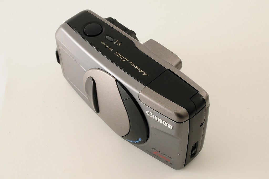 Canon Autoboy Luna Panorama Ai AF 28-70mm Film Camera