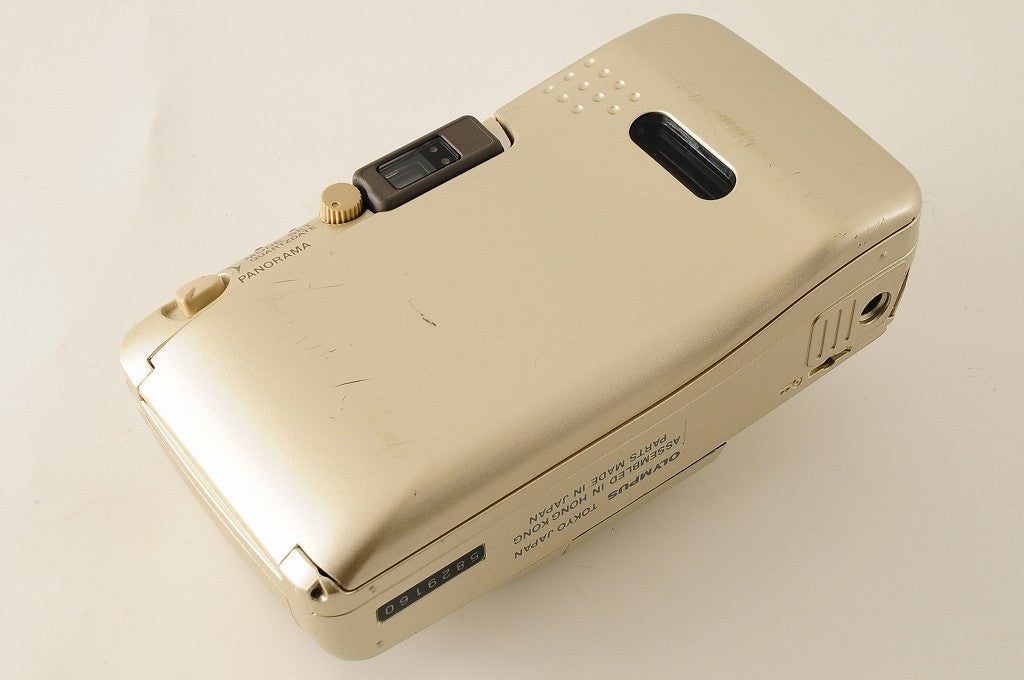 Olympus μ mju Zoom 105 DELUXE 35mm Film Camera Point & Shoot