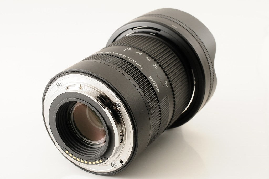 SIGMA 18-50mm f/2.8 DC DN Contemporary Lens Sony E