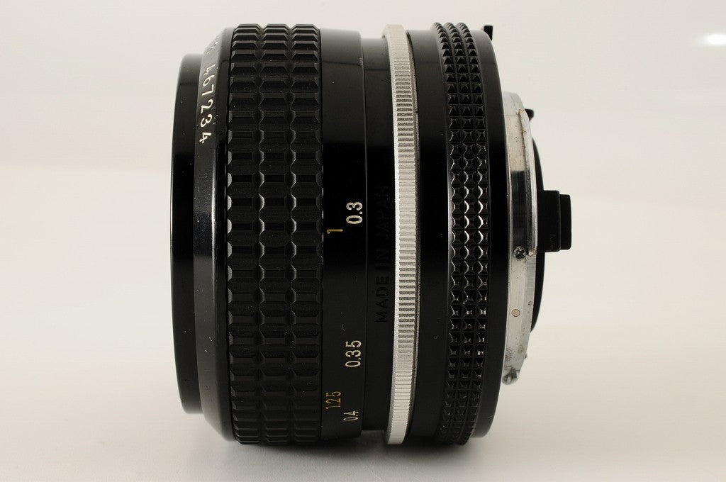 NIKON Ai NIKKOR 28mm f/2.8 MF Wide Angle Lens For F Mount
