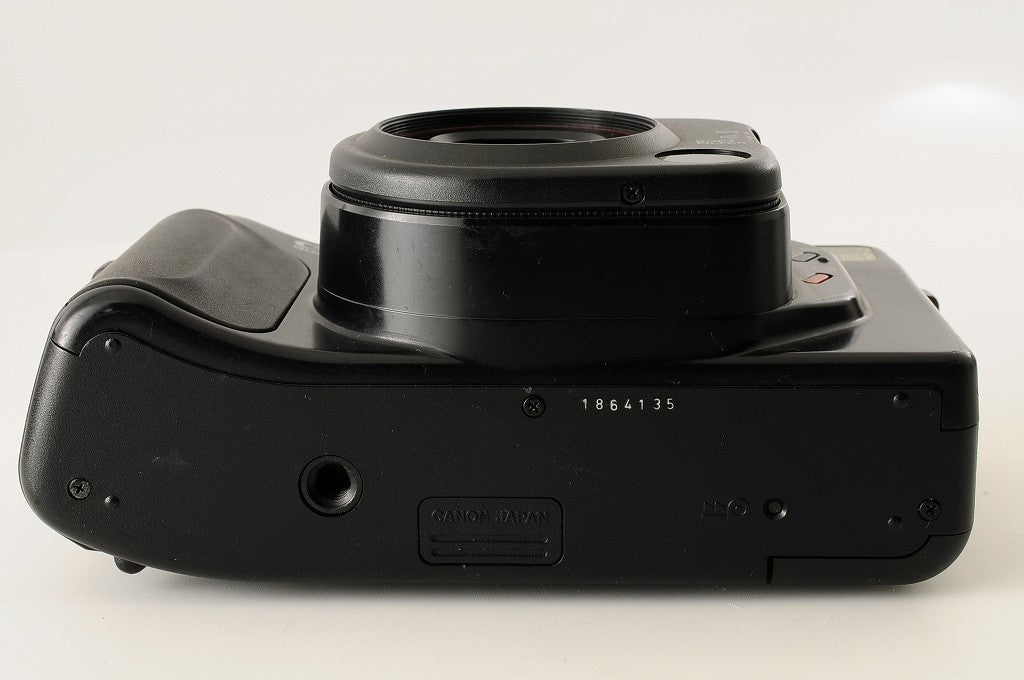CANON Autoboy TELE QUARTZ DATE Point & Shoot Film Camera