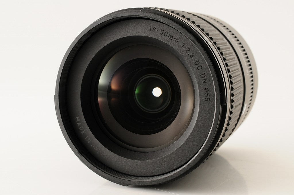 SIGMA 18-50mm f/2.8 DC DN Contemporary Lens Sony E