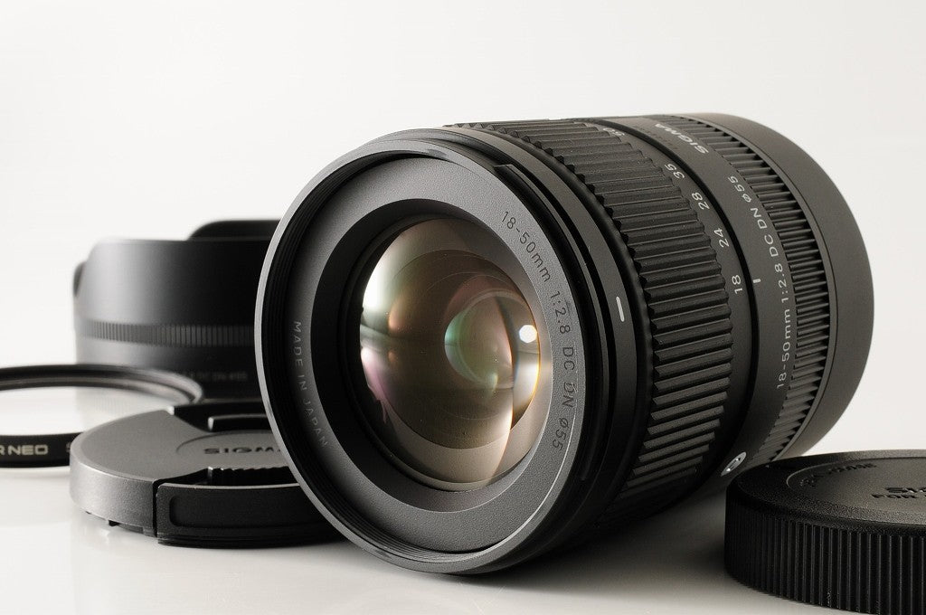 SIGMA 18-50mm f/2.8 DC DN Contemporary Lens Sony E
