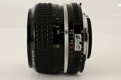 NIKON Ai NIKKOR 28mm f/2.8 MF Wide Angle Lens For F Mount