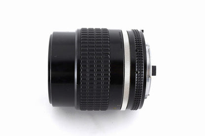 Nikon Ai-s Nikkor 105mm F2.5 MF Telephoto Prime Lens AIS