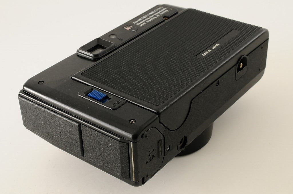 Canon AF35M Autoboy Point & Shoot 35mm Film Camera