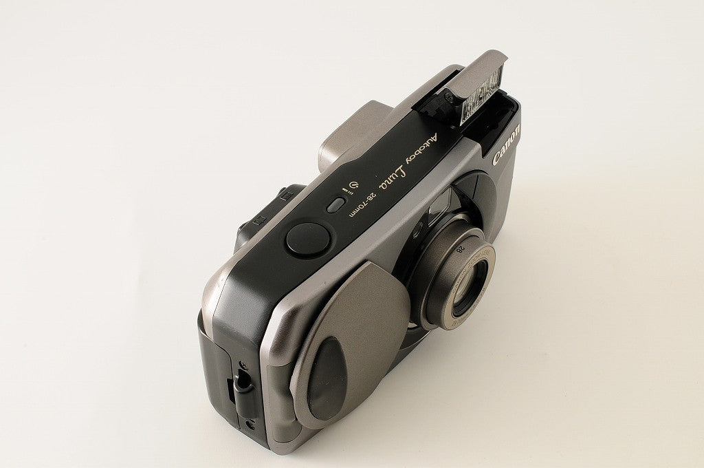 Canon Autoboy Luna Panorama Ai AF 28-70mm Film Camera