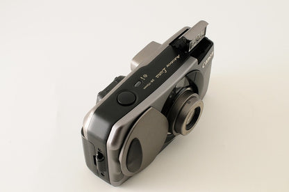 Canon Autoboy Luna Panorama Ai AF 28-70mm Film Camera