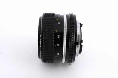 NIKON Ai NIKKOR 28mm f/2.8 MF Wide Angle Lens For F Mount
