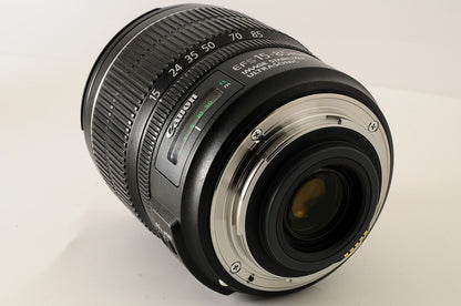 Canon EF-S 15-85mm F/3.5-5.6 IS USM APS-C